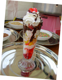knickerbocker glory ice cream sundae